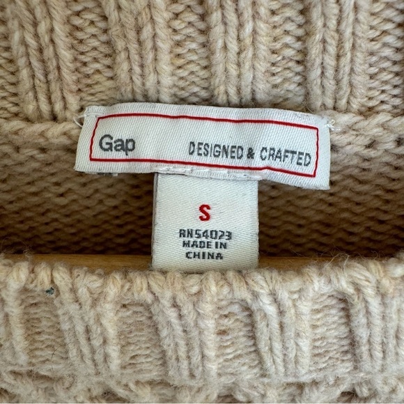 GAP Women's Cable Knit Sweater Small Beige Cotton Wool Fisherman Neutral Minimal - Picture 4 of 8